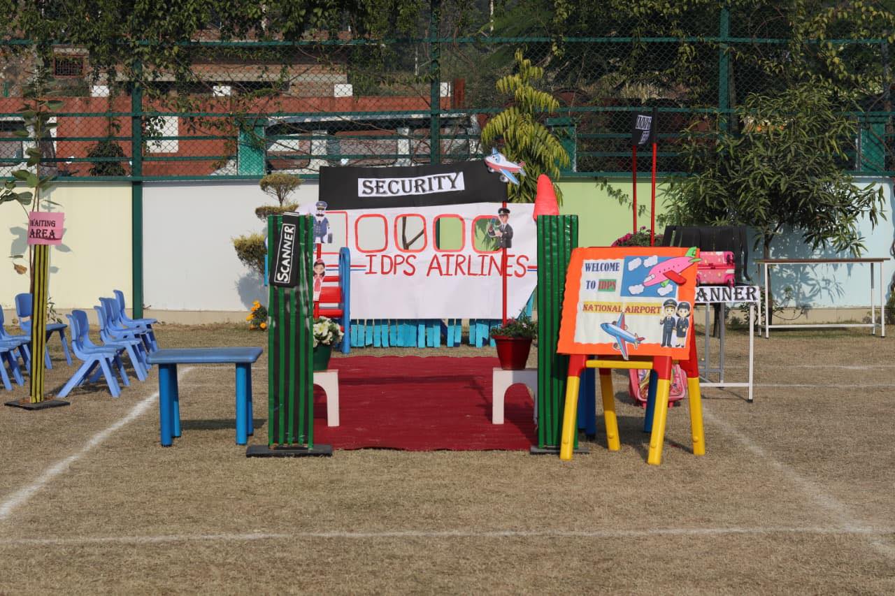 Creative Learning Pic 9">
                                </div>
                                <div class="portfolio-content">
                                    <div class="content-view">
                                        <a class="popup-image" href=